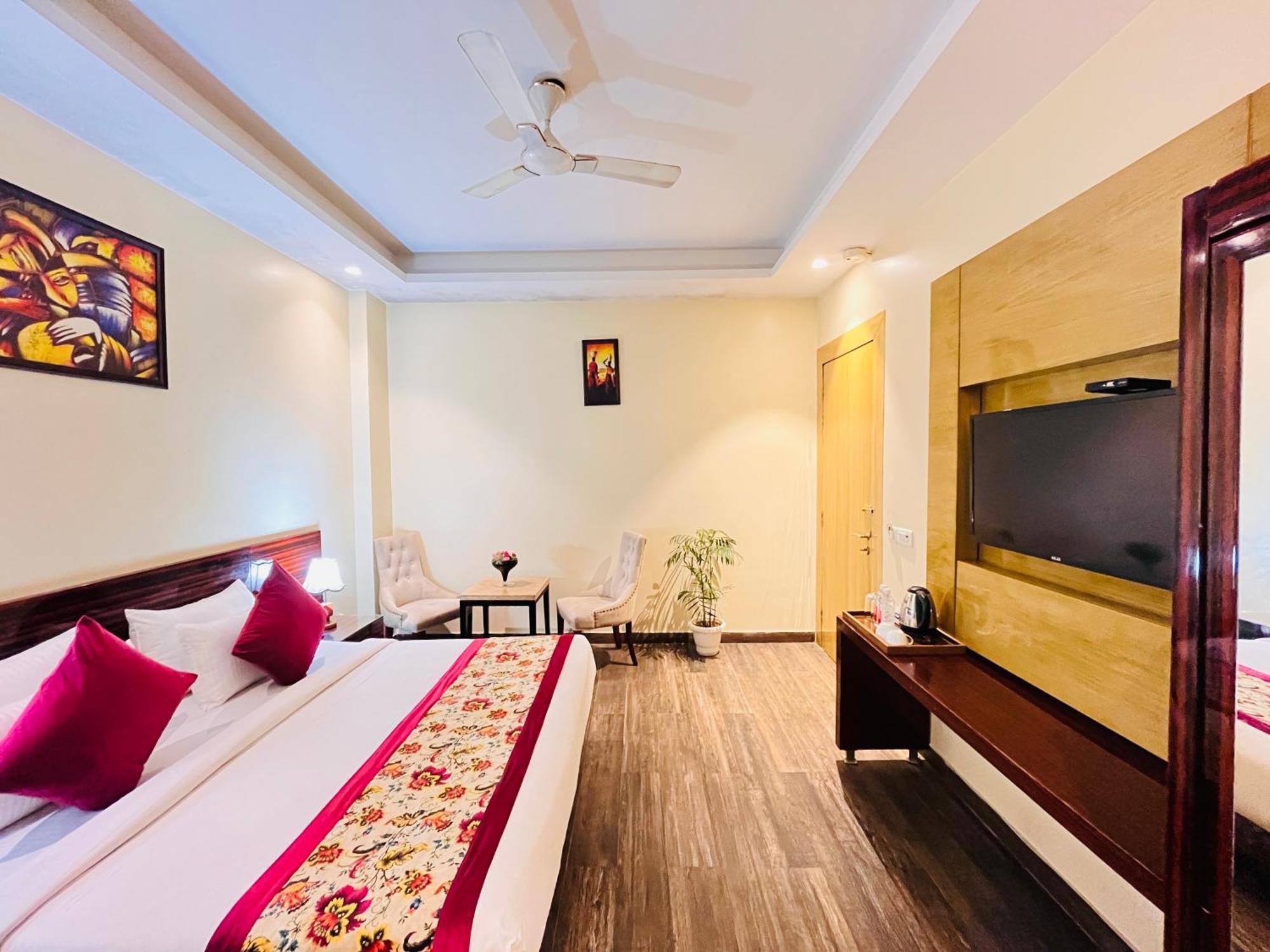 Hotel Banz Near Indira Gandhi Airport Delhi Yeni Delhi Dış mekan fotoğraf