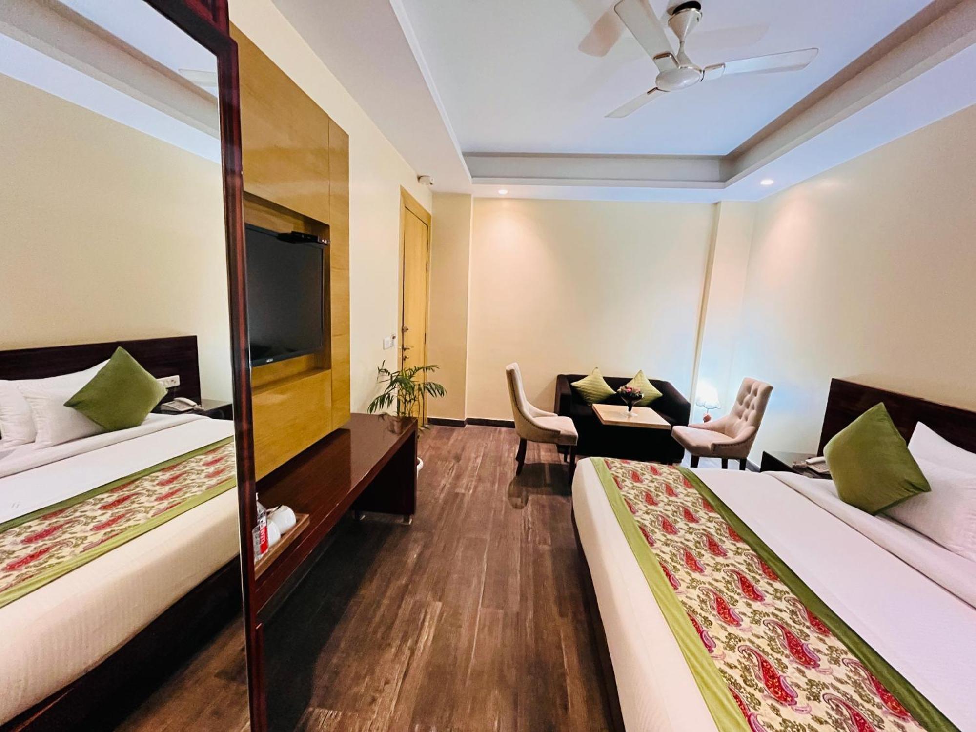 Hotel Banz Near Indira Gandhi Airport Delhi Yeni Delhi Dış mekan fotoğraf