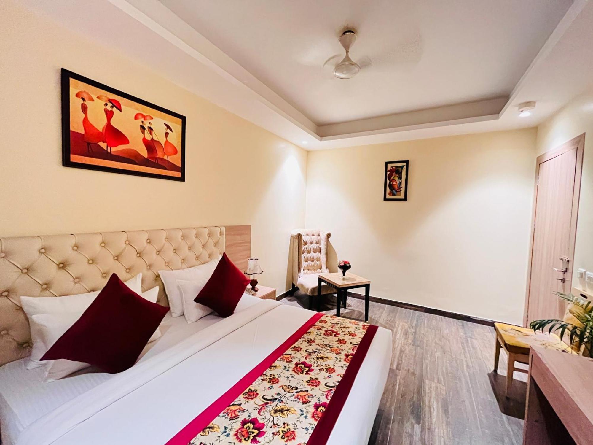 Hotel Banz Near Indira Gandhi Airport Delhi Yeni Delhi Dış mekan fotoğraf