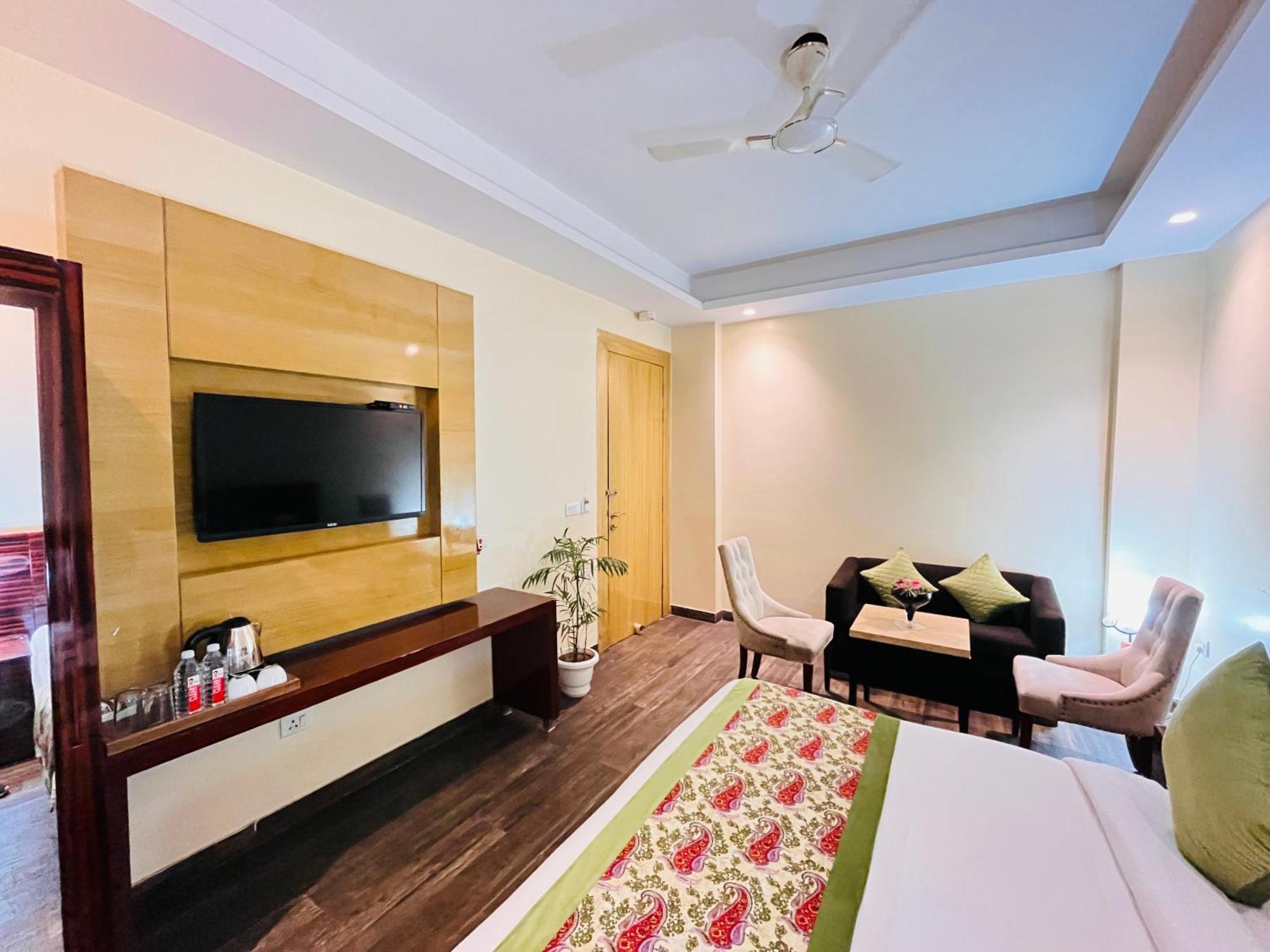 Hotel Banz Near Indira Gandhi Airport Delhi Yeni Delhi Dış mekan fotoğraf