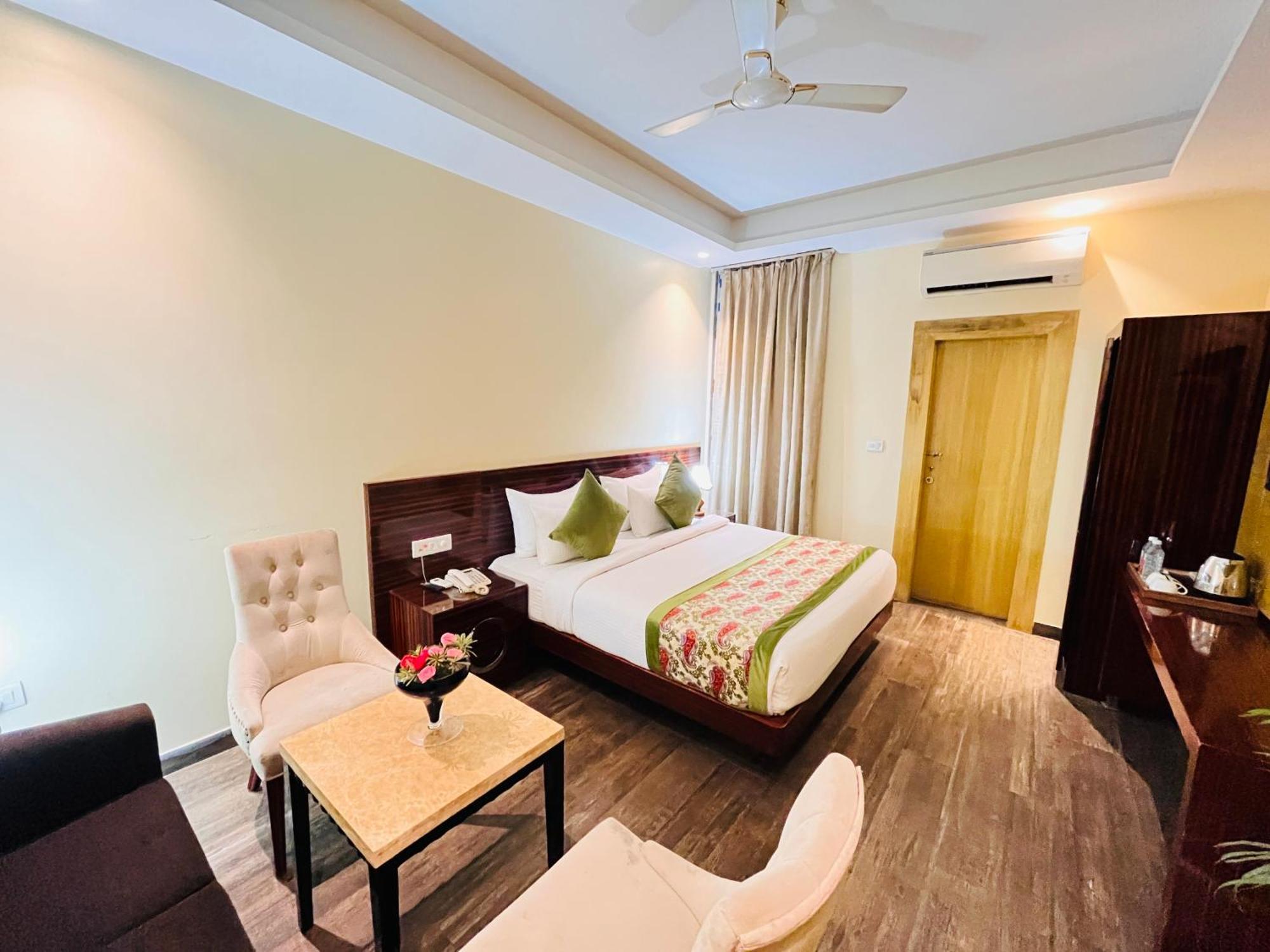 Hotel Banz Near Indira Gandhi Airport Delhi Yeni Delhi Dış mekan fotoğraf